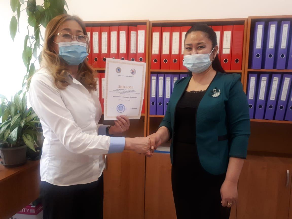 «XXI ғасырдағы ұлттық сана және білім беру: заманауи педагогтің көзқарасы» тақырыбында өткен ІІІ қалалық педагогикалық оқулары